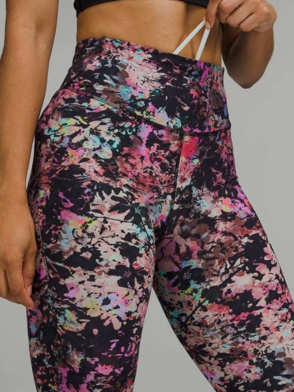 Lululemon Base Pace High Rise Running Tights Women 4 Stencil Blossom Red